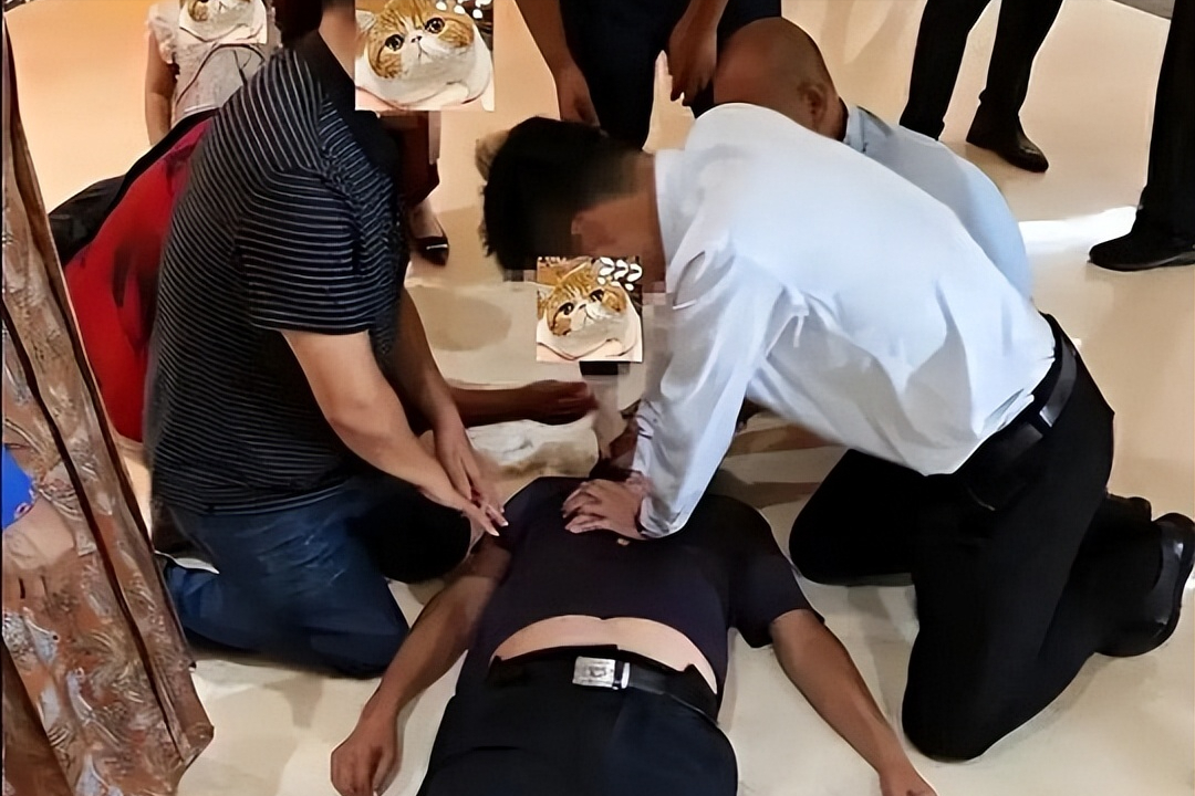 旺财28娱乐-53岁男子猝死，生前每天早睡不熬夜，检查后：犯了3个错误